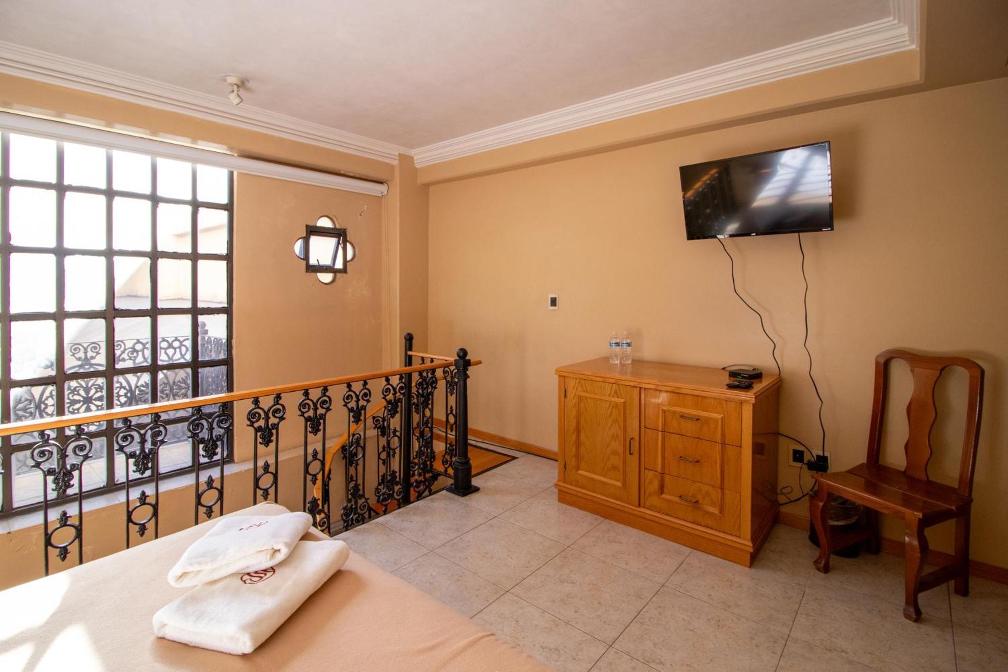 Suites Sevilla Пуебла Екстер'єр фото