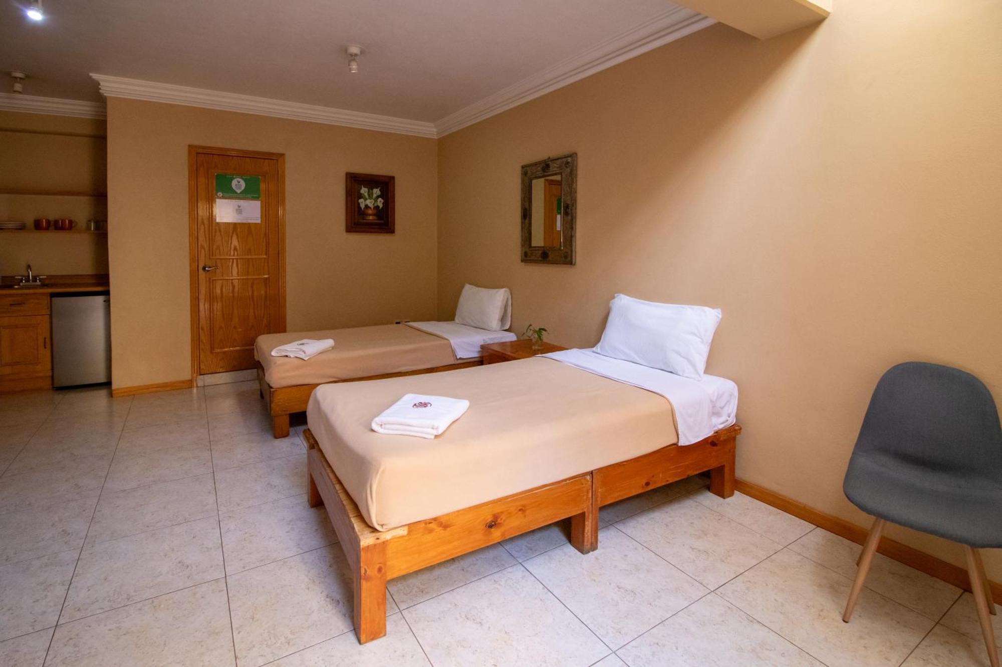 Suites Sevilla Пуебла Екстер'єр фото