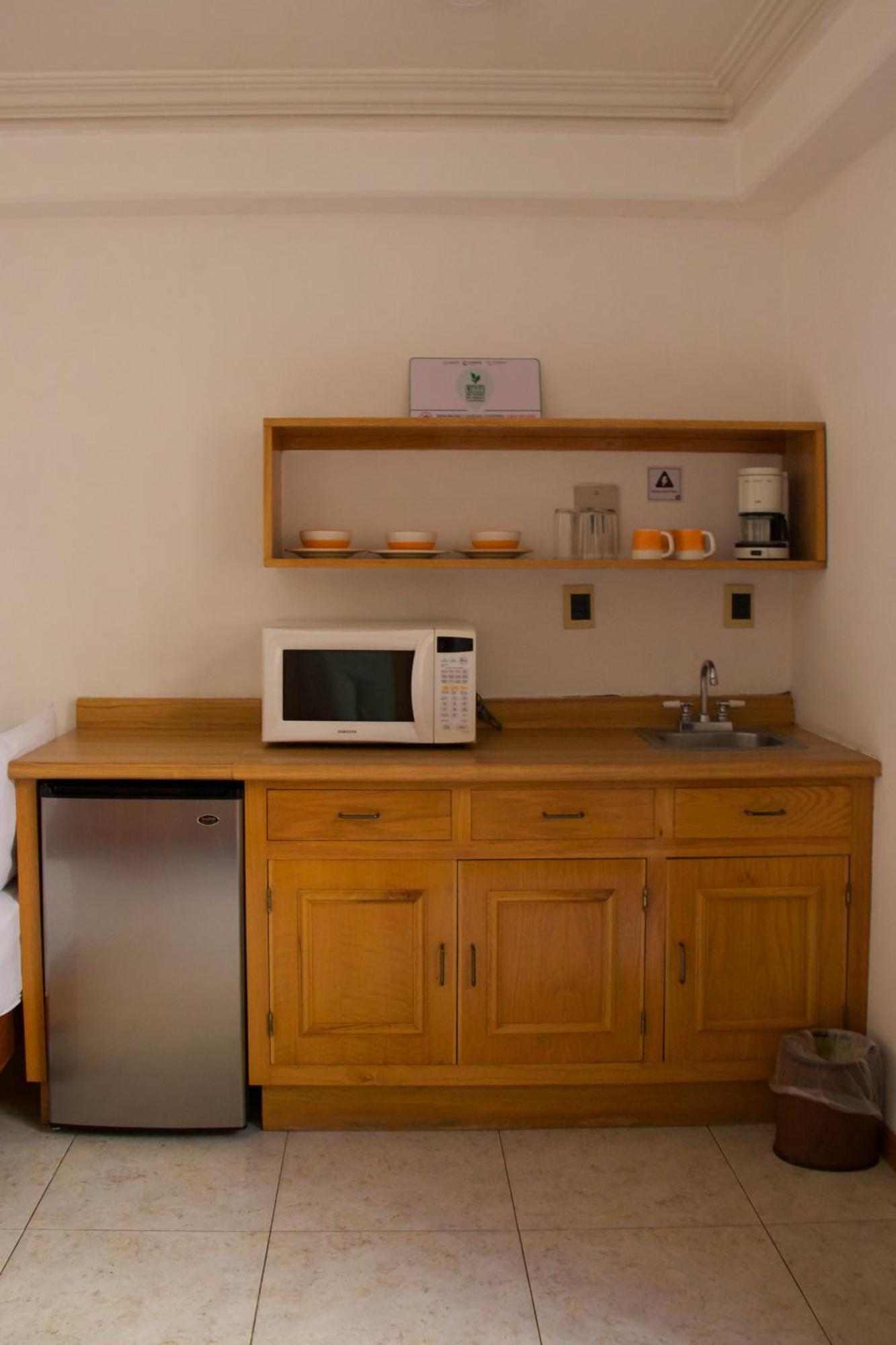 Suites Sevilla Пуебла Екстер'єр фото