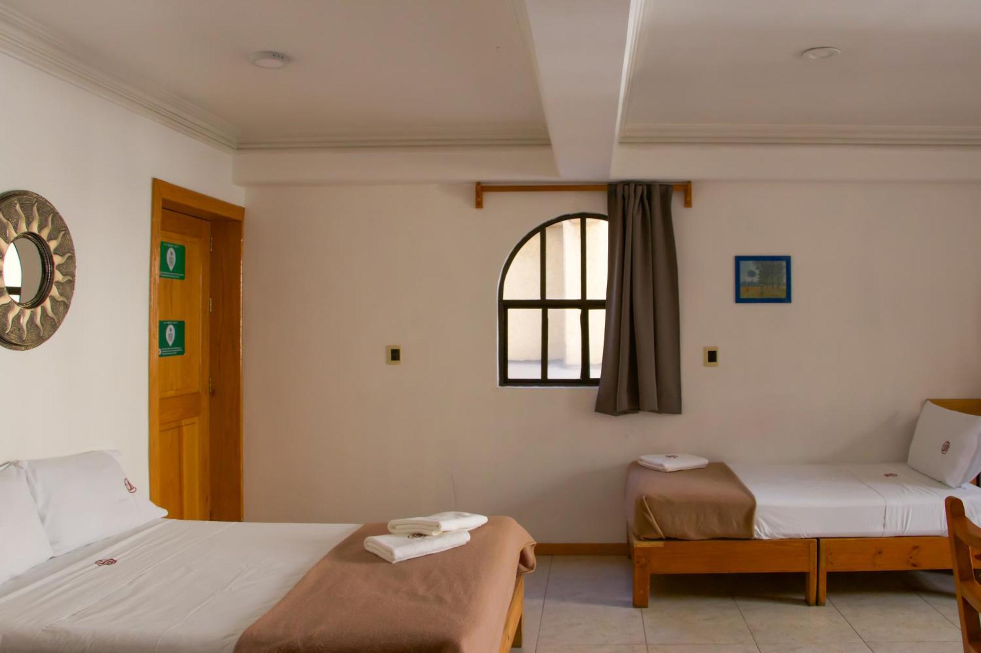Suites Sevilla Пуебла Екстер'єр фото