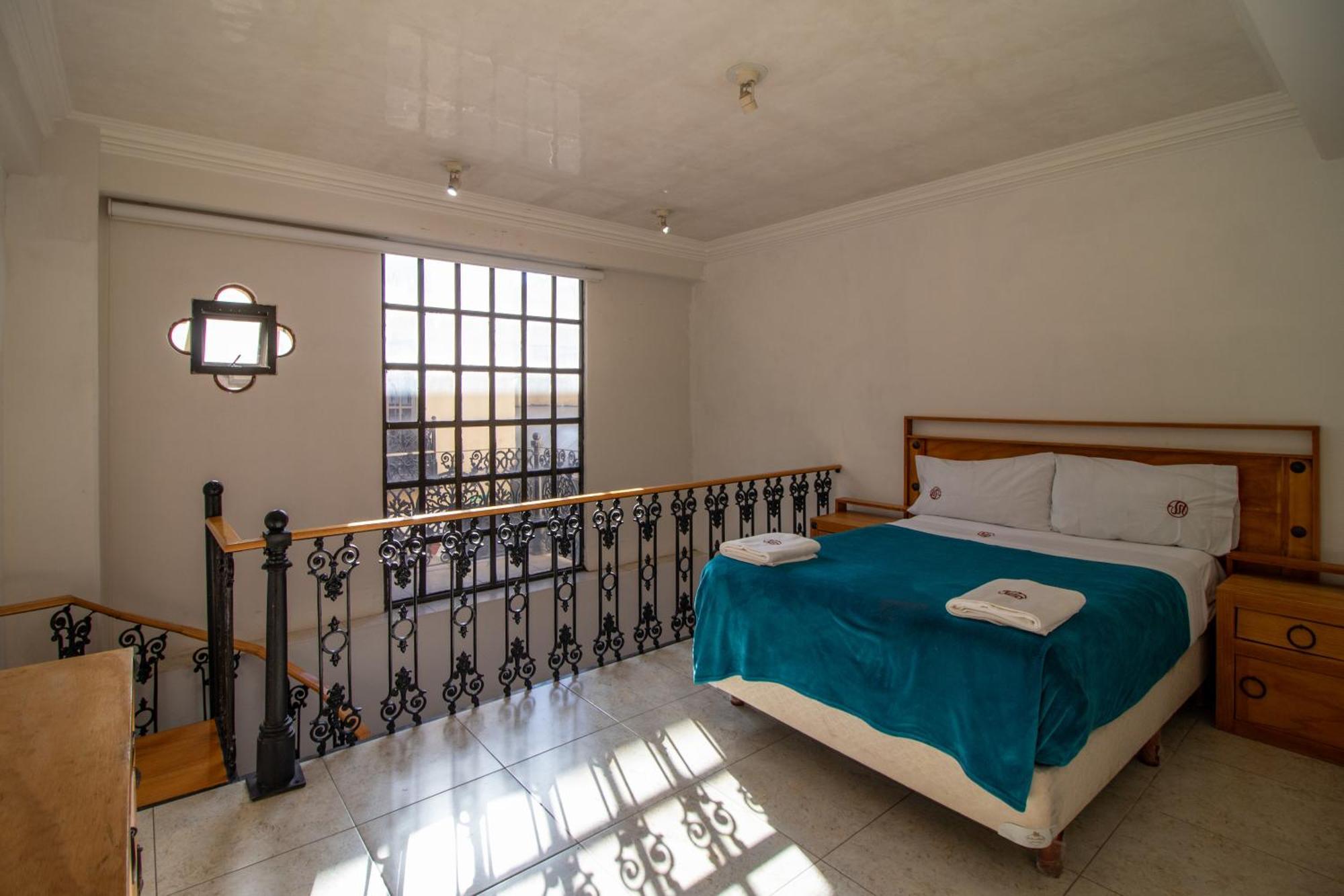 Suites Sevilla Пуебла Екстер'єр фото