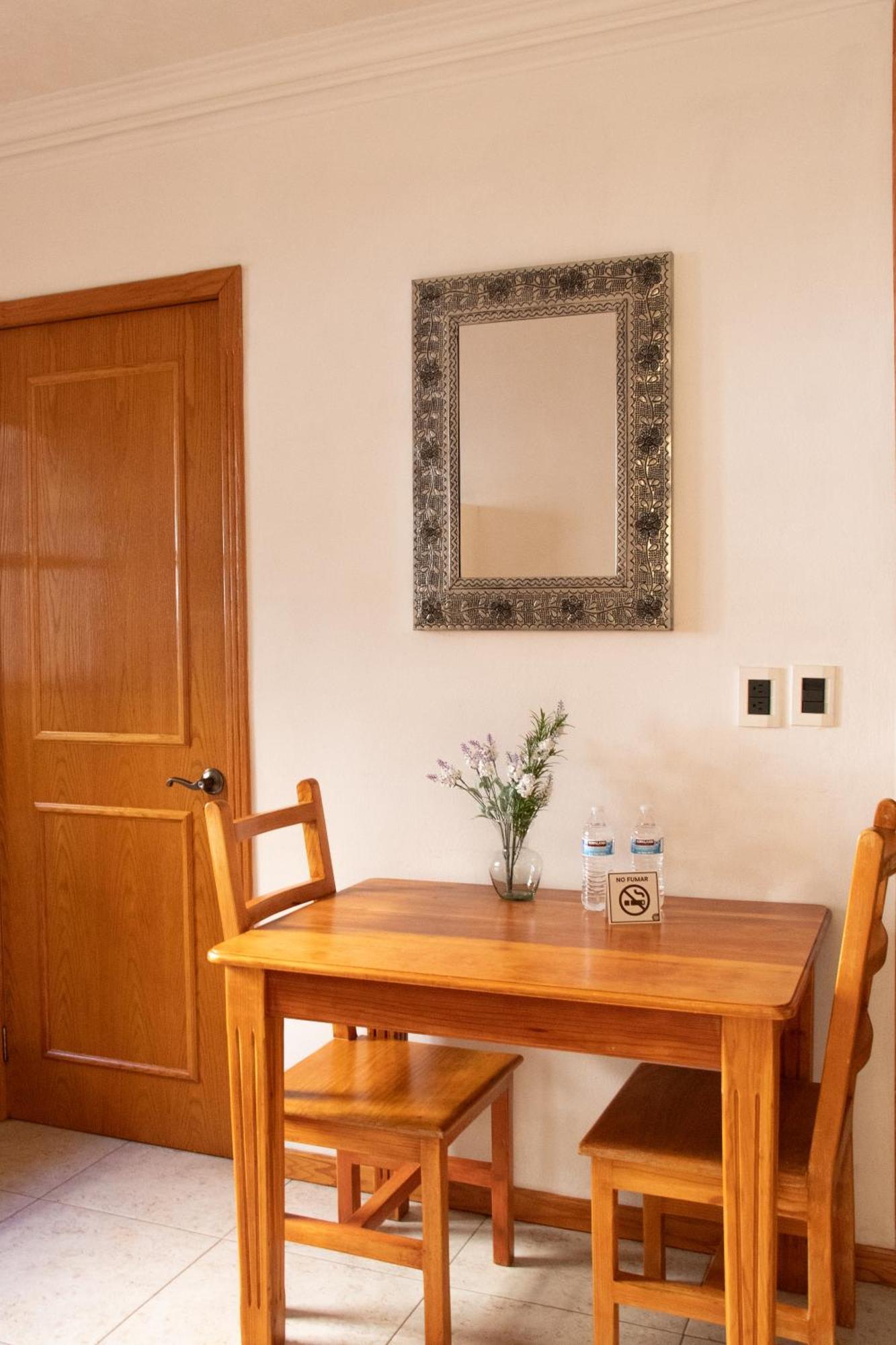 Suites Sevilla Пуебла Екстер'єр фото