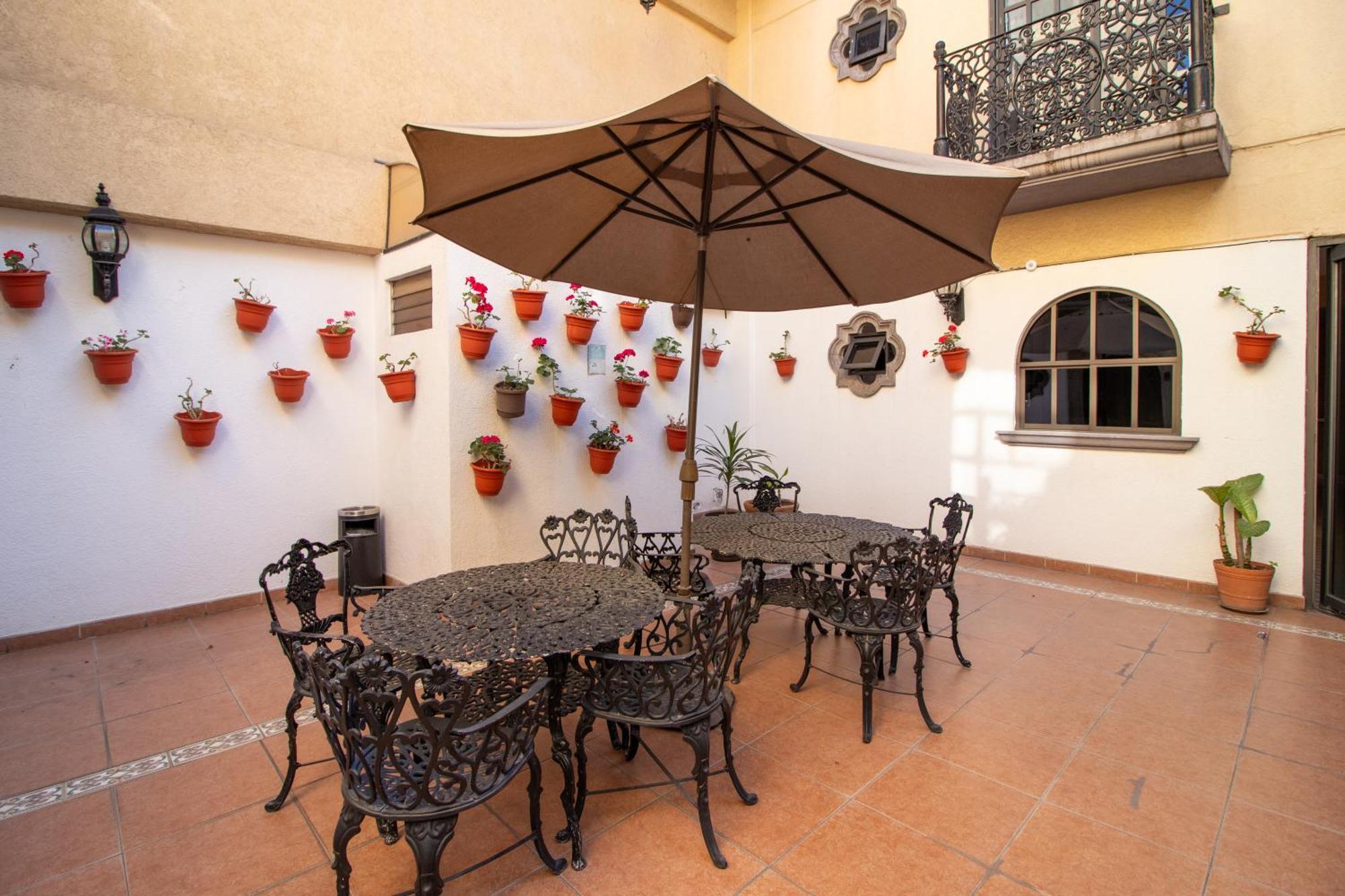 Suites Sevilla Пуебла Екстер'єр фото